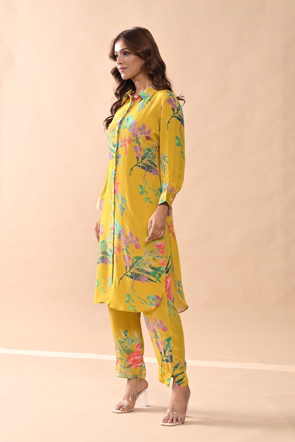 Sabhyata Ladies Western Kurti 2Pcs Set 251Eof2501 Yellow