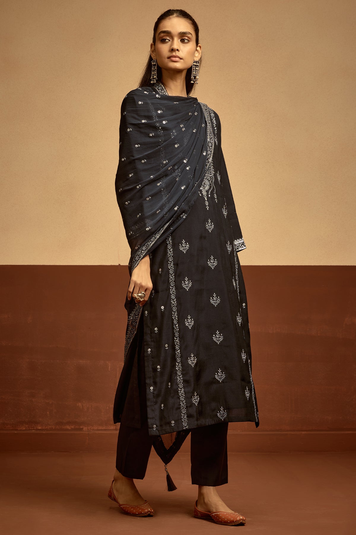 Sabhyata Ladies Western Kurti 3Pcs Set 252Si2501 Black