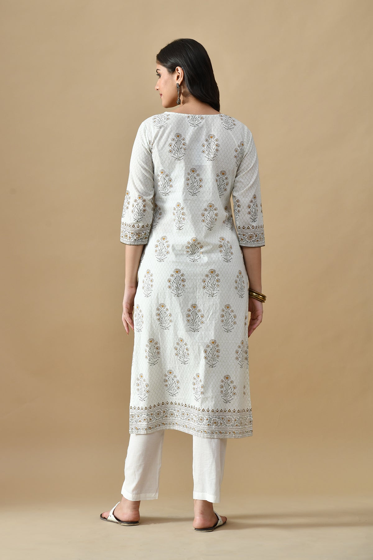 Sabhyata Ladies Western Kurti 3Pcs Set 256Ad528 B Cream