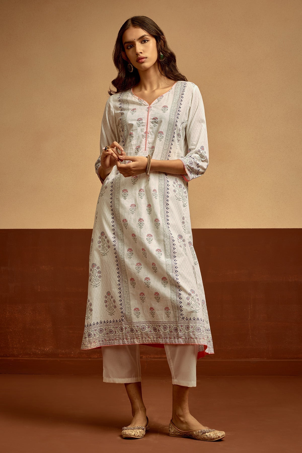 Sabhyata Ladies Western Kurti 3Pcs Set 256Ad529 A White