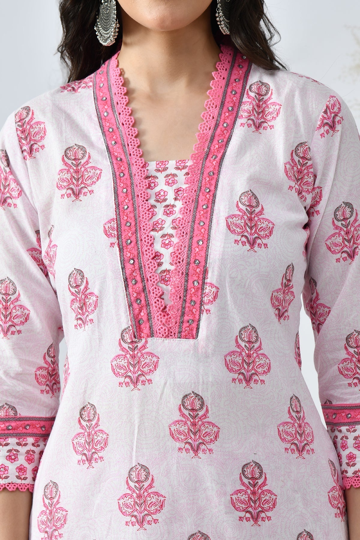Sabhyata Ladies Western Kurti 3Pcs Set 256Sep2529 Cream