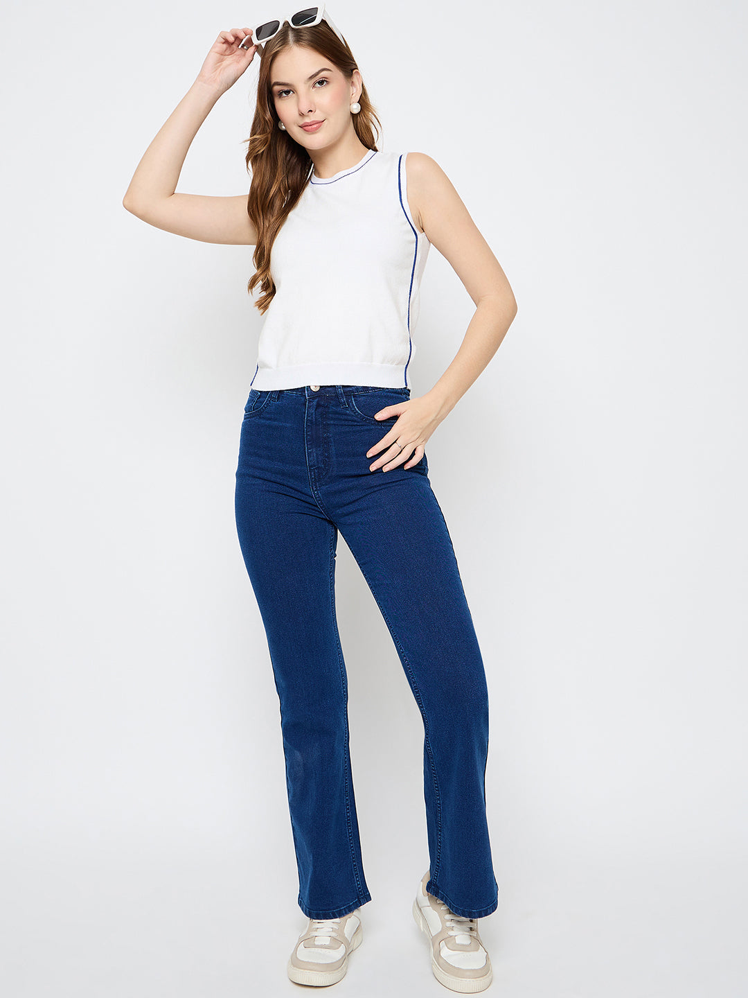 Madame Contrast Trim Sleeveless Blue Knitted Top