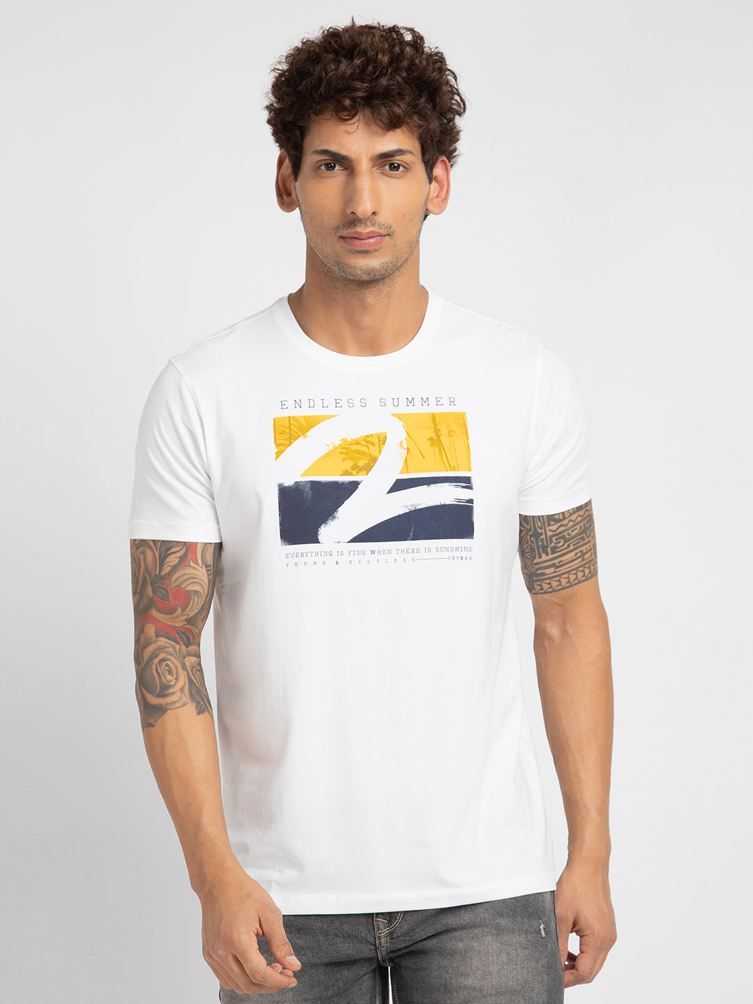 Men White Cotton Slim Fit Printed Round Neck T-Shirt