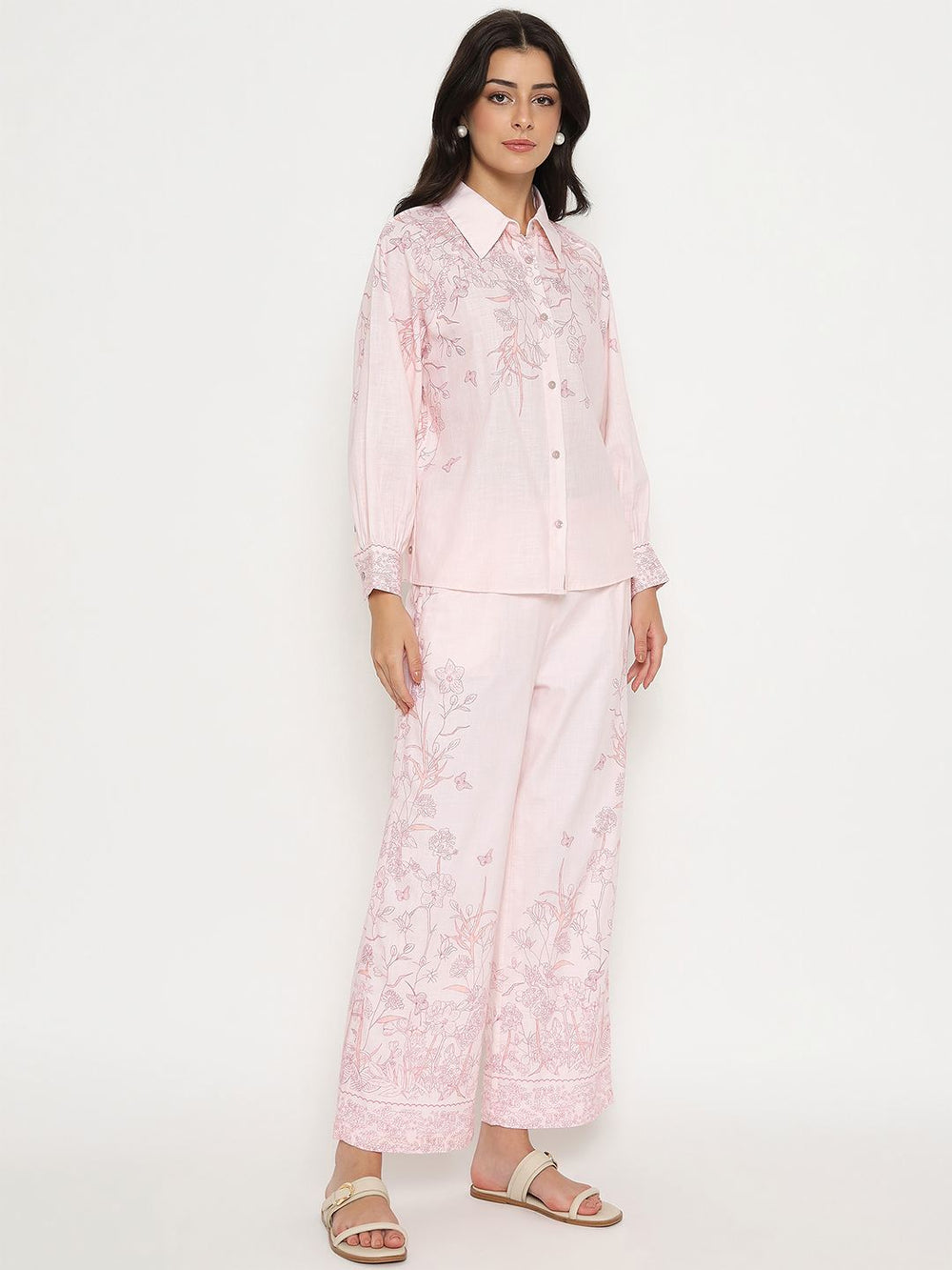 Madame Ladies Western fashion set in pink, featuring a stylish top and matching accessories, designed for modern Western-inspired looks.