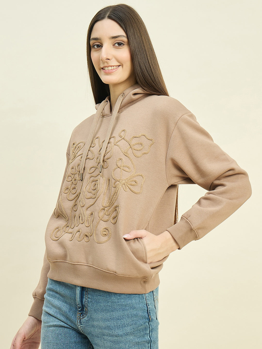 Madame Ladies Western Sweat Shirt M5W22433 001 Beige