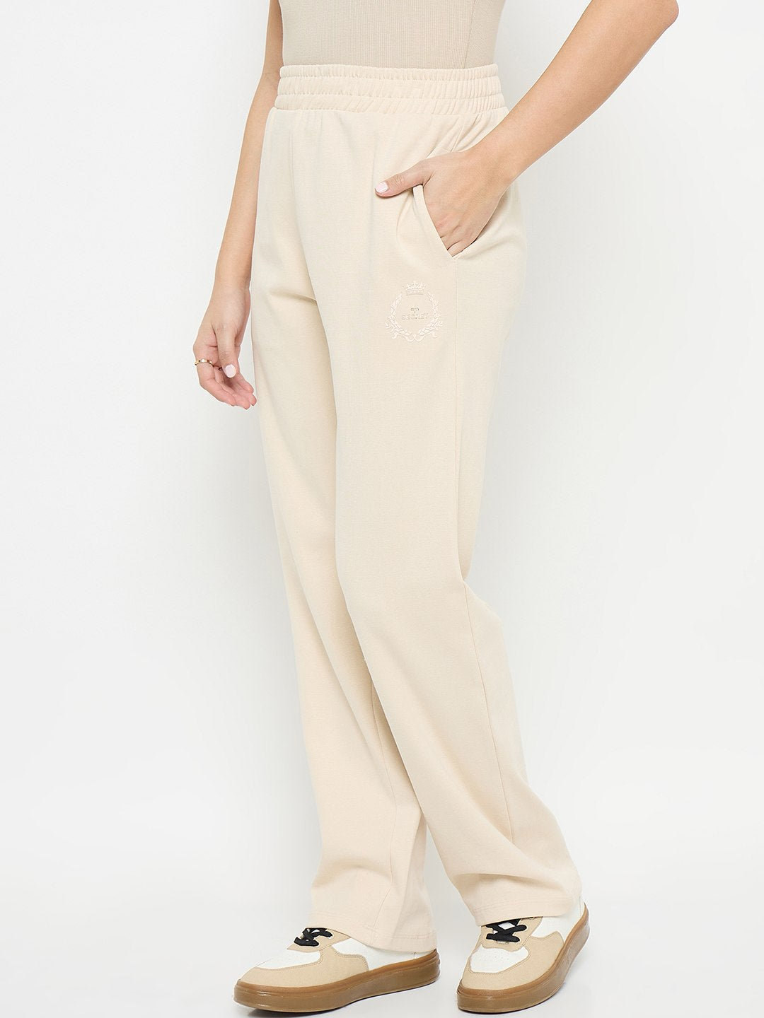 Madame Ladies Western Woolen Pajama S5W29109 001 Beige