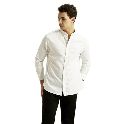 Levi's Men's Solid White Slim Fit Shirt