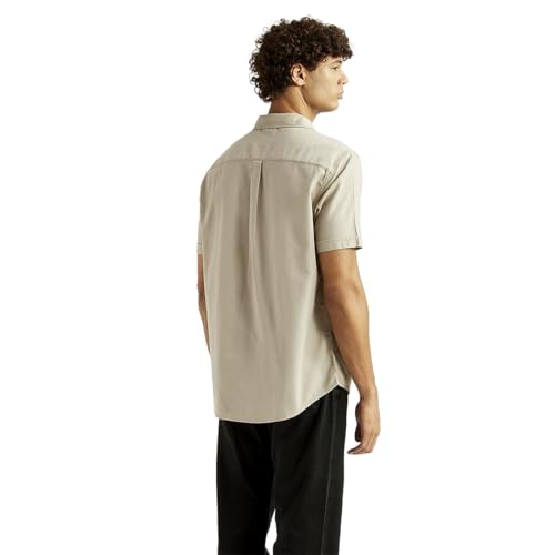 Levi's Men's Solid Beige Slim Fit Shirt