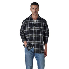Levi's Men's Checkered Relaxed Fit Flannel Shirt Black