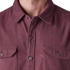Levi's Men's Solid Relaxed Fit Flannel Shirt Maroon