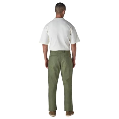 Levi's Men's Olive Authentic Relaxed Fit Mid Rise Chinos