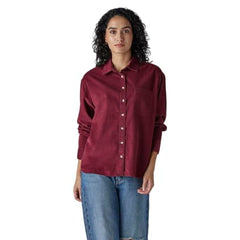 Levi's Women's Solid Relaxed Fit Corduroy Shirt