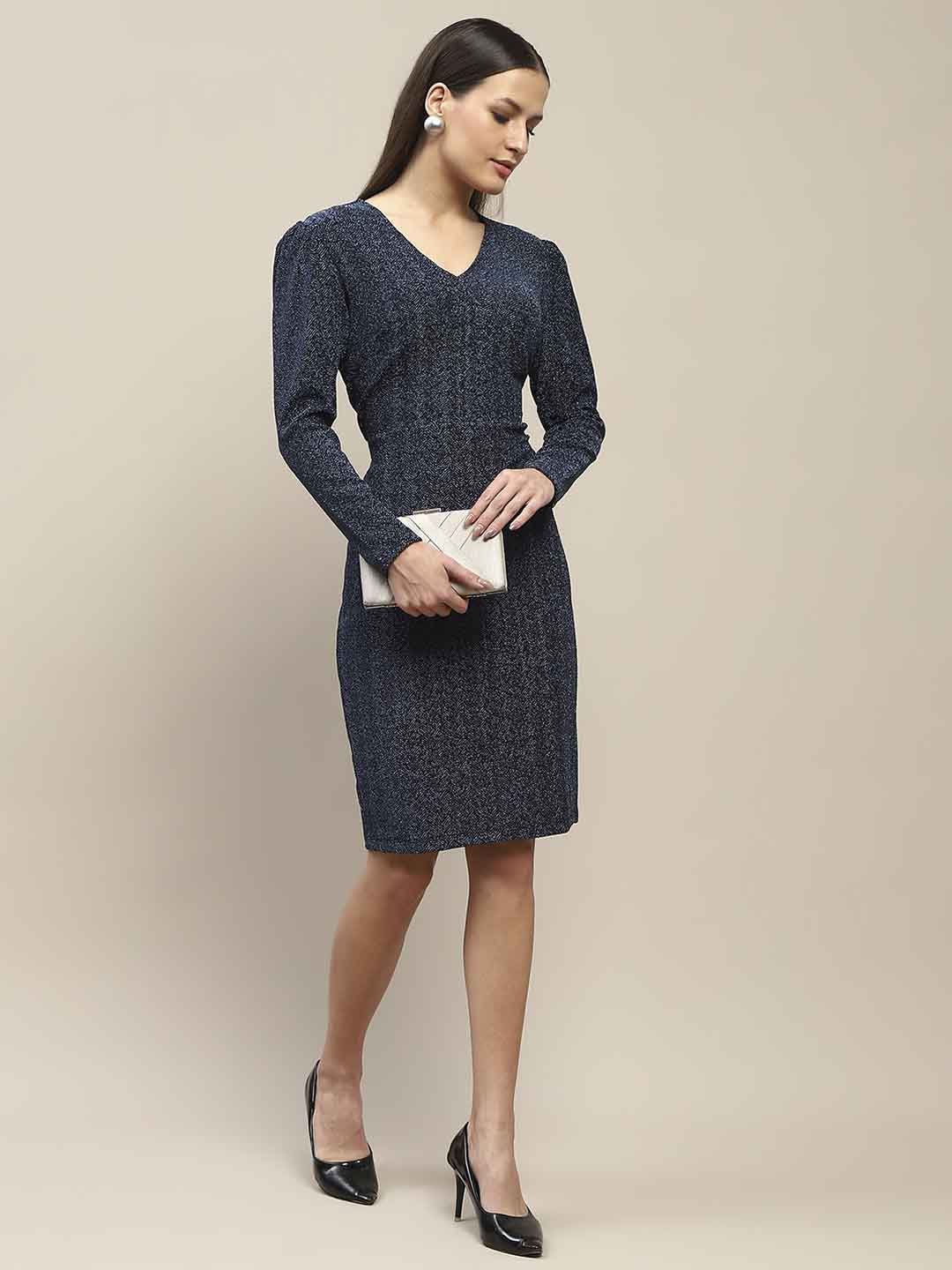 Madame Overlapping Detailed Navy Blue Knitted Midi Dress