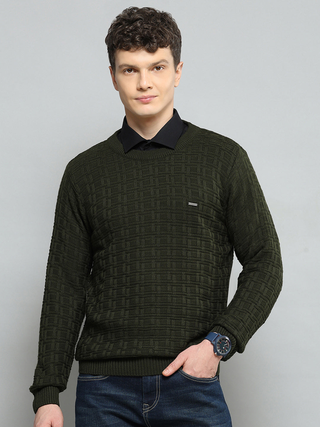 Men Olive Self Design Round Neck Full Sleeve Pullover - Goyalsons ShopMax