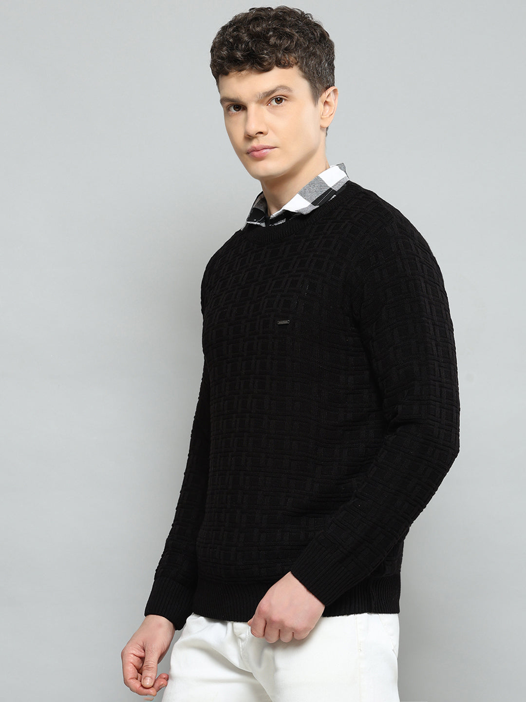 Men Black Self Design Round Neck Full Sleeve Pullover