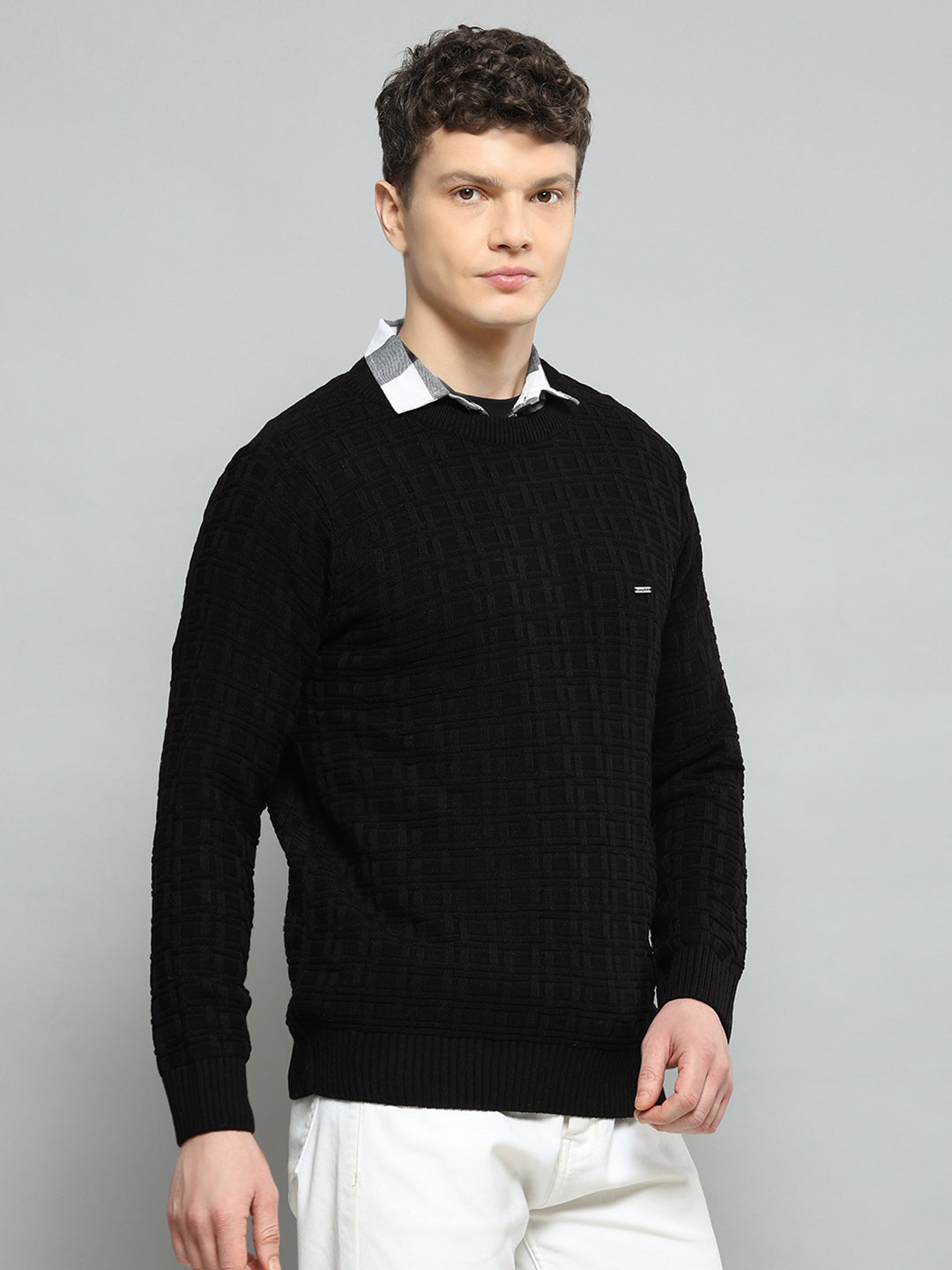 Men Black Self Design Round Neck Full Sleeve Pullover