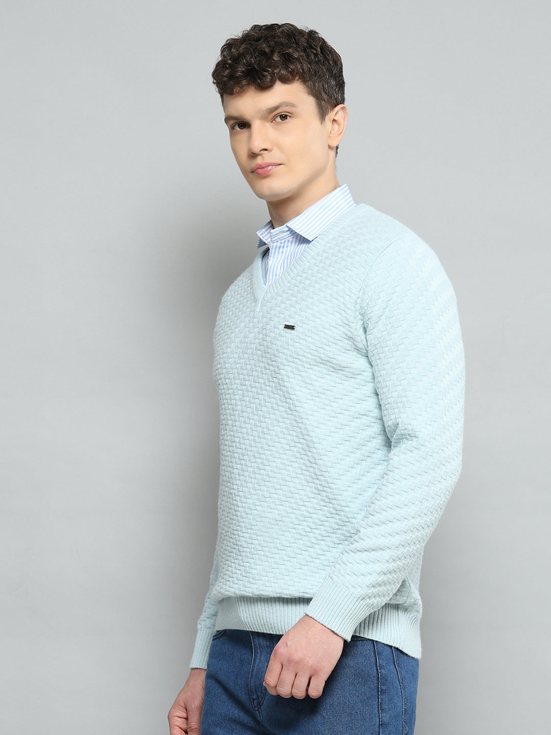 Men Olive Self Design High Neck Full Sleeve Pullover - Goyalsons ShopMax