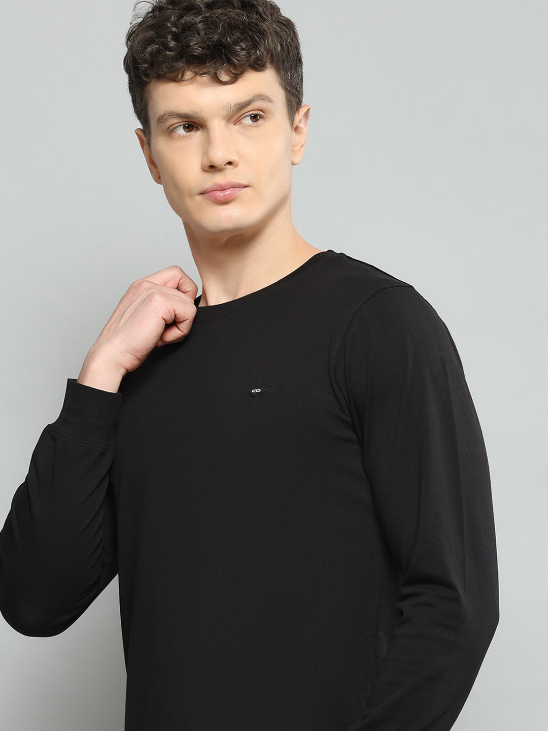 Men Black Solid Round Neck Full Sleeve T-Shirt - Goyalsons ShopMax