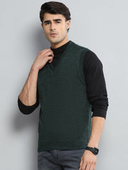 Men Green Solid V Neck Sleeveless Sweater