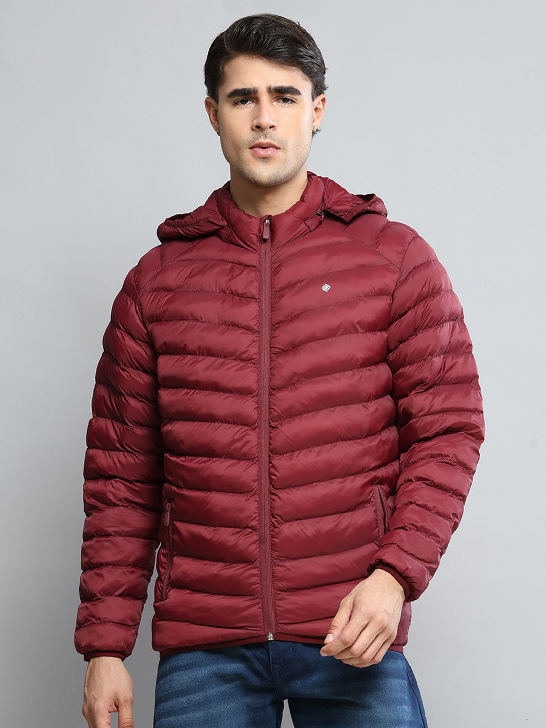 Men Maroon Solid Hooded Full Sleeve Jacket