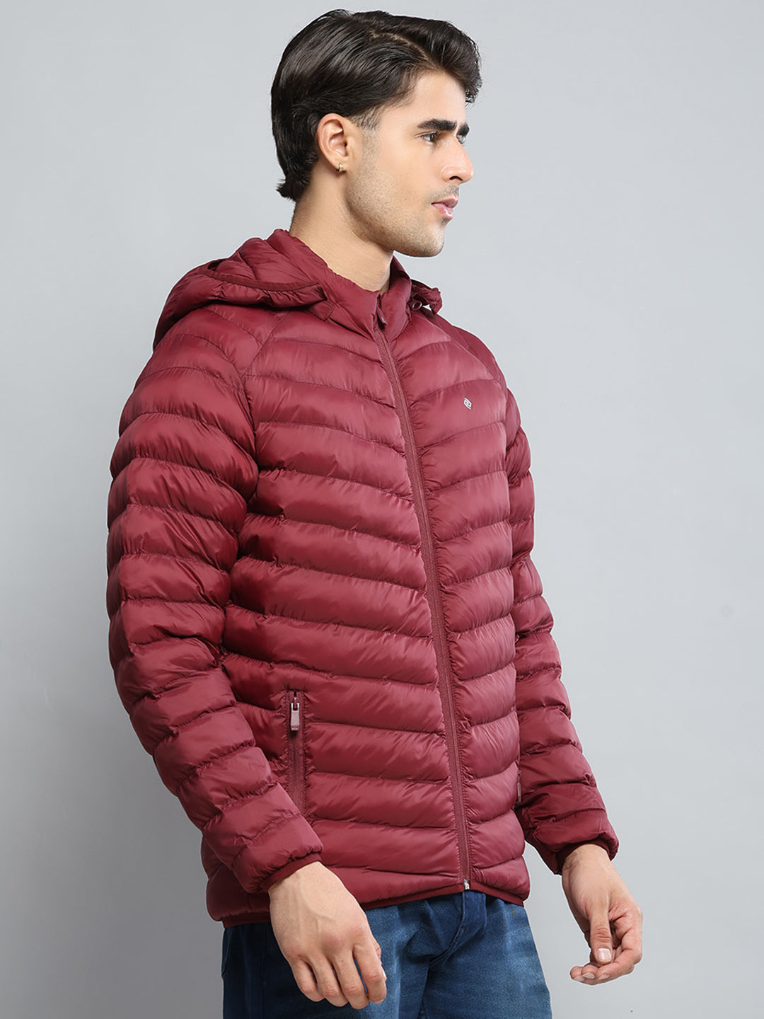Men Maroon Solid Hooded Full Sleeve Jacket