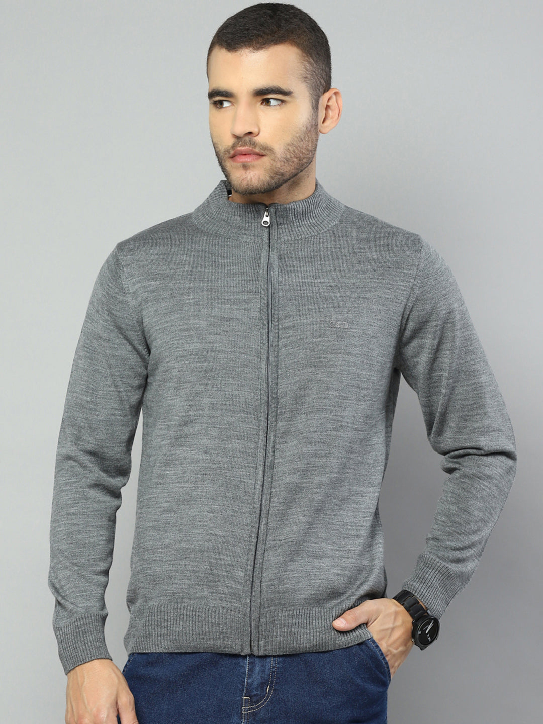 Men Grey Solid Collar Full Sleeve Pullover
