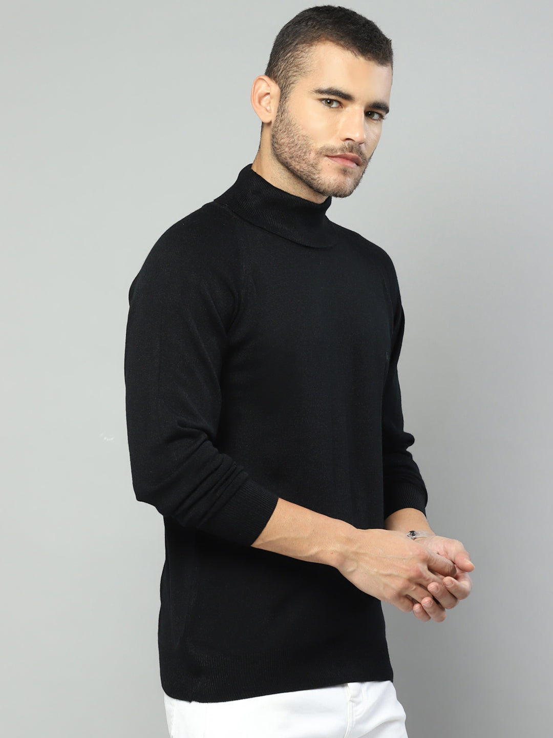 Men Black Solid High Neck Full Sleeve Pullover