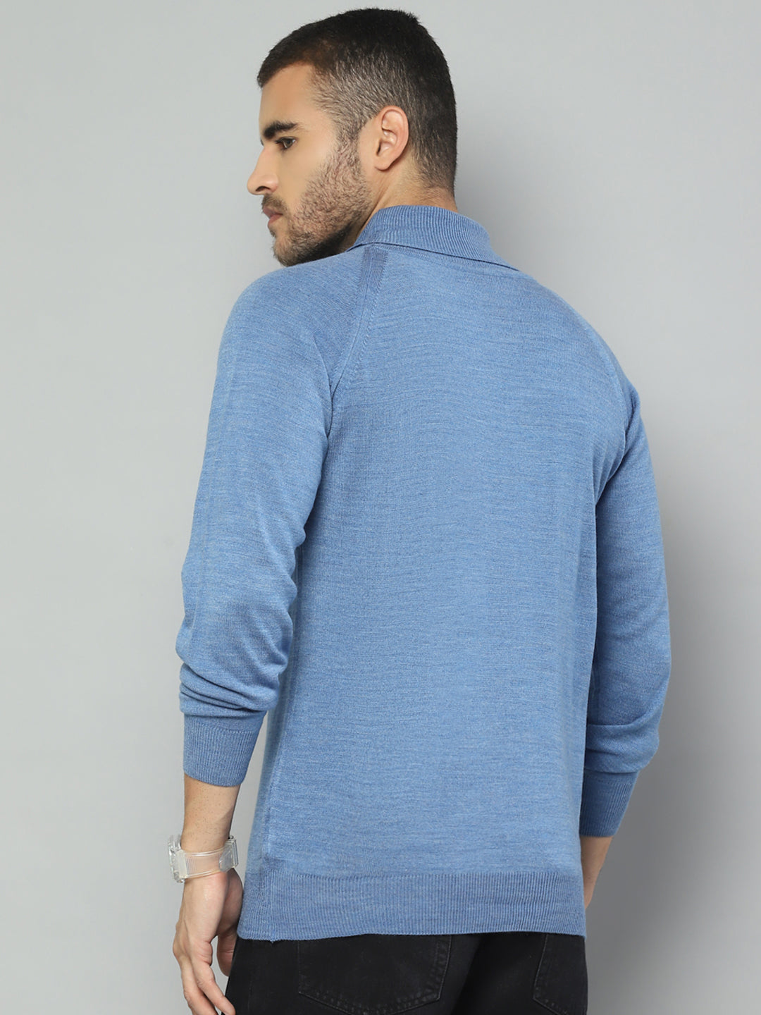 Men Blue Solid High Neck Full Sleeve Pullover