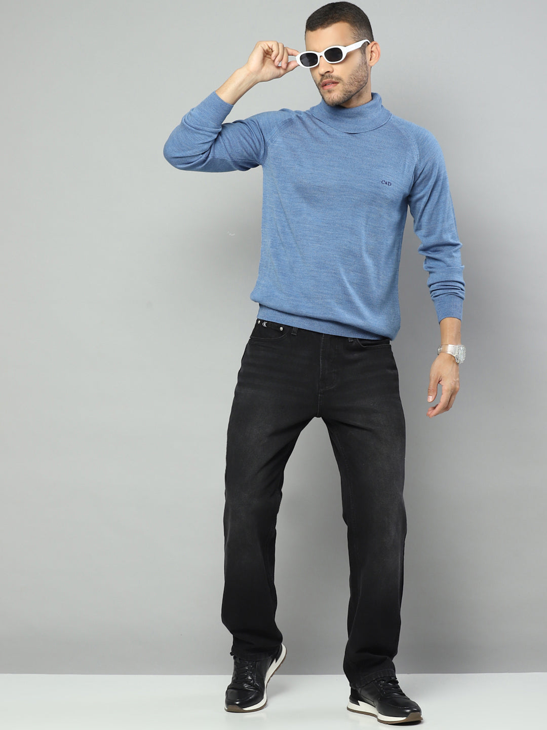 Men Blue Solid High Neck Full Sleeve Pullover