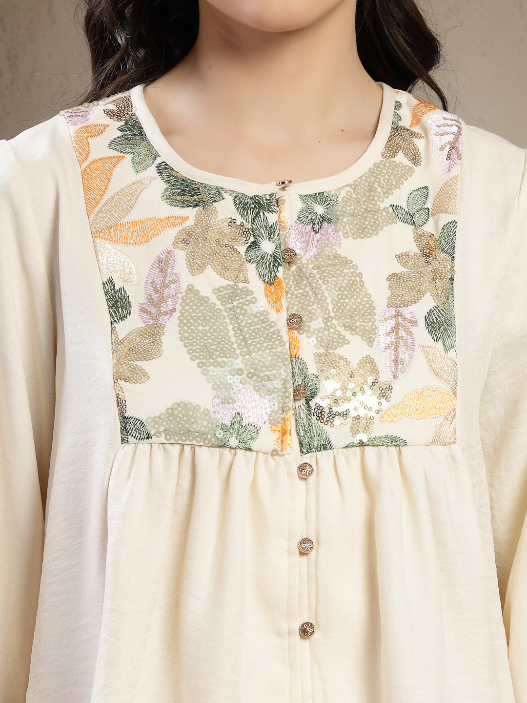 Gipsy Beige Tunic With Metal Engraved Buttons, Cuff And Yoke Embroidery