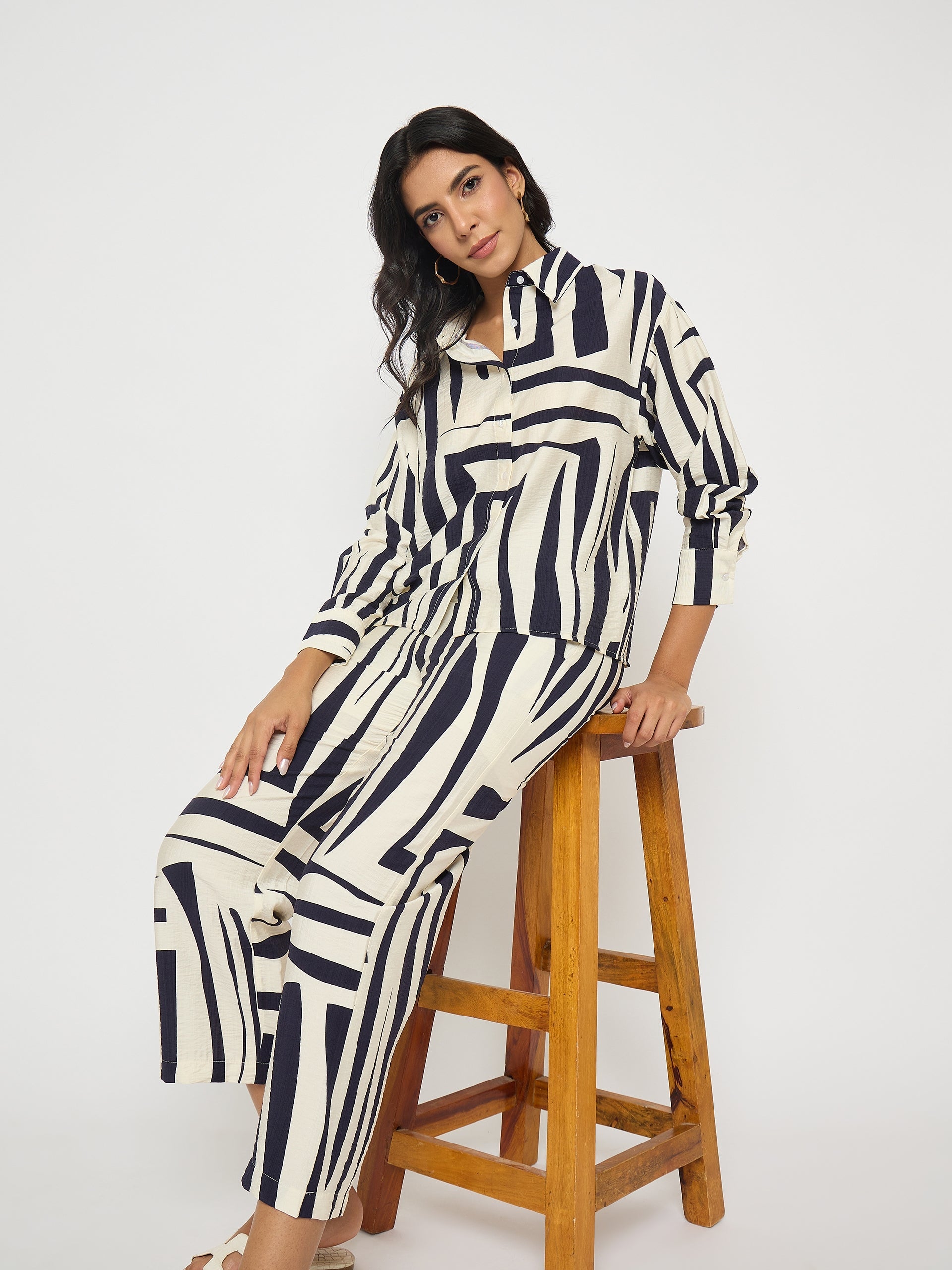 Madame Colorblock Top And Bottoms Rayon Blend Navy Blue Co-Ord Set