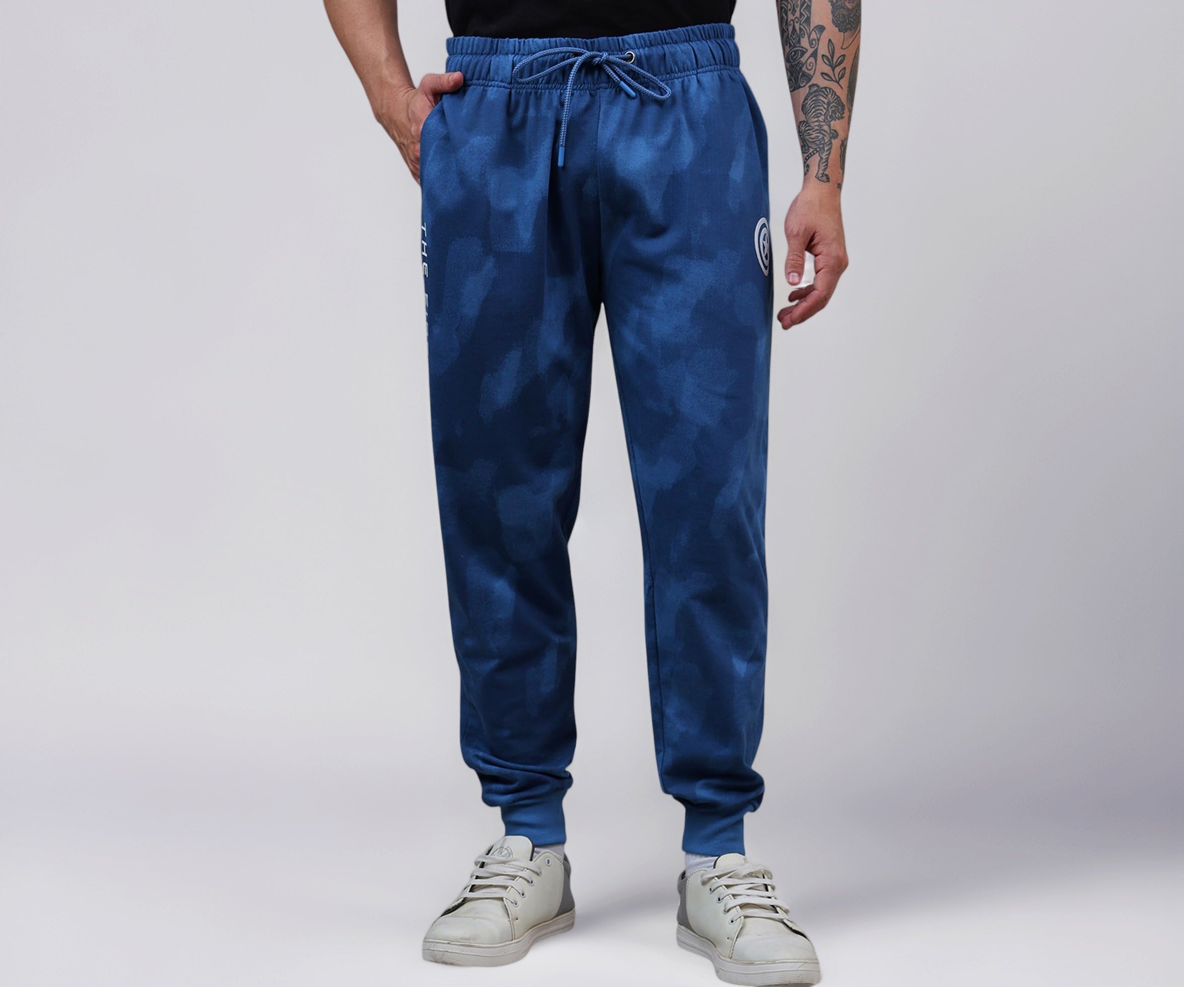 Free Authority Official Marvel Comic Captain America: The First Avenger Graphic Printed Regular Fit Blue Jogger for Men
