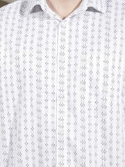 Crimsoune Club Men's White Printed 100% Cotton Shirt