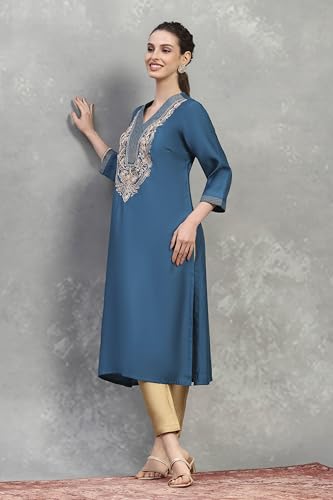 Rangriti Women Teal Viscose Blend Solid Straight Kurta_42