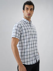 Colorplus Men Regular Fit Checks Pattern Pure Cotton Plain Collar Half Sleeve Tail Bottom Hem Casual Shirt White
