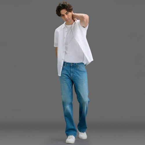Pepe Jeans Men Light Wash Stretchable Bootcut Jeans