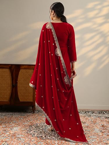 Libas Women's Velvet Kurta Set