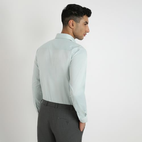 Park Avenue Men Slim Fit Structure Pattern Cotton Polyester Blend Ainsley Collar Full Sleeve Formal Shirt (Size: 42)-PMSX18996-N3 Medium Green