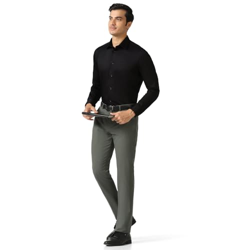 Blackberry men's formal shirt in sailor jet black with a classic collar and long sleeves, perfect for business or formal occasions.
