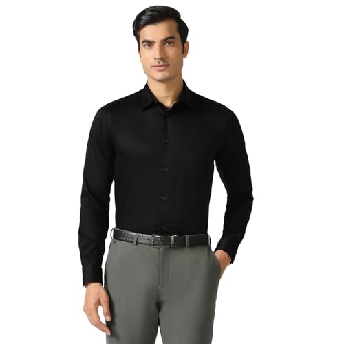 Blackberry men's formal shirt in jet black, long-sleeve, classic collar, tailored fit, perfect for professional or formal occasions