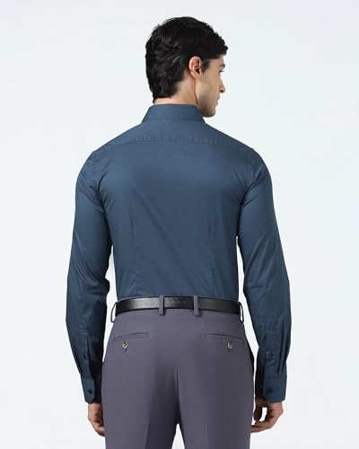 Blackberrys Men Navy Solid Shirts
