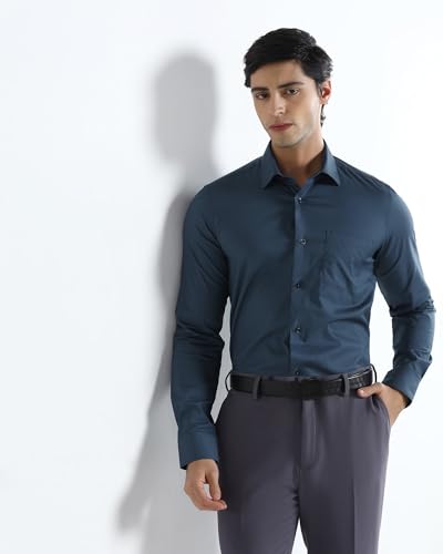 Blackberrys Men Navy Solid Shirts