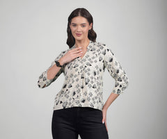Crimsoune Club Women's White Floral Print V-Neck Top