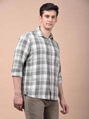 Crimsoune Club Men's Green Checked 100% Cotton Shirt