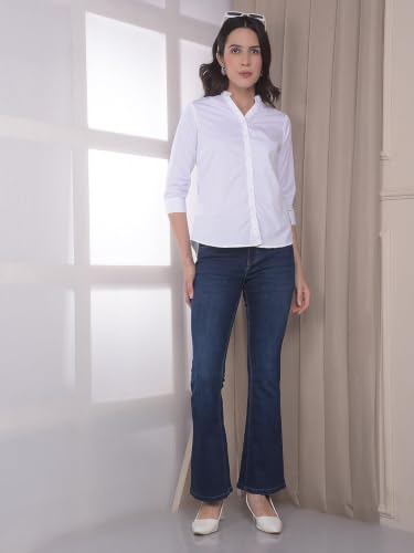 Crimsoune Club Women's Trendy Crisp White V-Neck Shirt