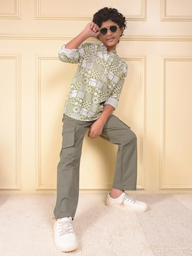 Crimsoune Club Boy's Green Cargo Trousers (7-8Y)