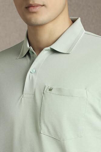 Men Green Solid Polo Neck T-Shirt