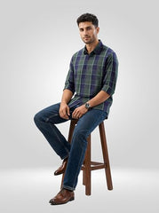 Men Spykar Green Check Regular Fit Shirt
