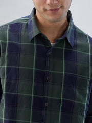 Men Spykar Green Check Regular Fit Shirt
