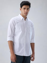 Men Spykar White Solid Regular Fit Shirt